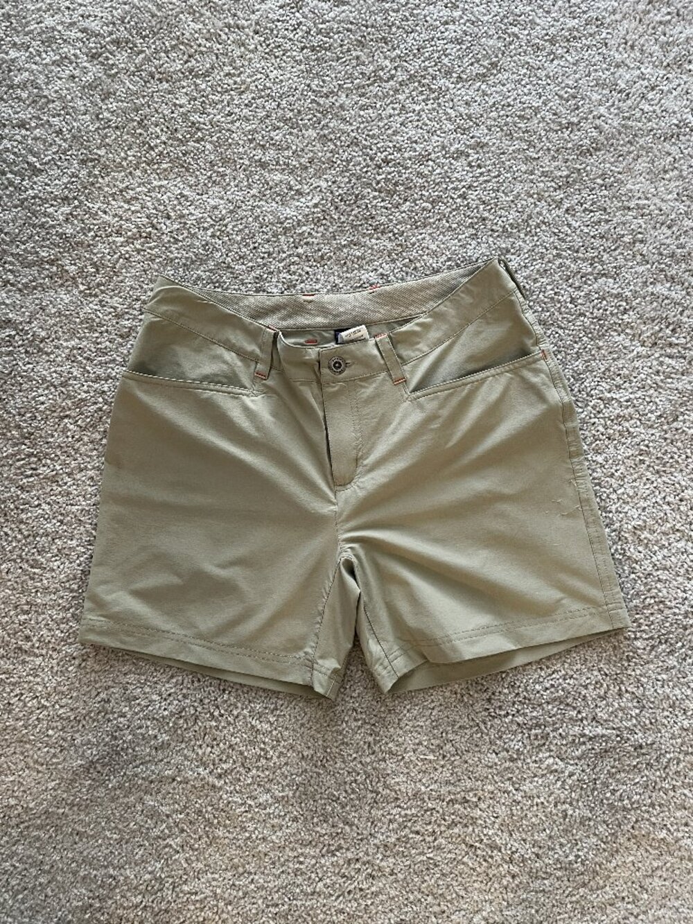 Patagonia Women's Quandary Hiking Shorts Women's Size 6 Tan